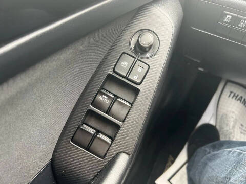 2015 Mazda MAZDA3 i Sport
