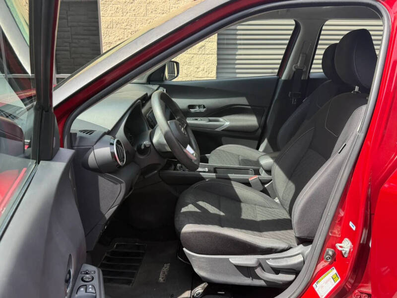 2021 Nissan Kicks SV