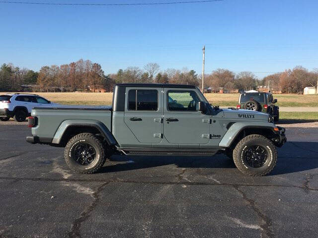 2024 Jeep Gladiator Willys