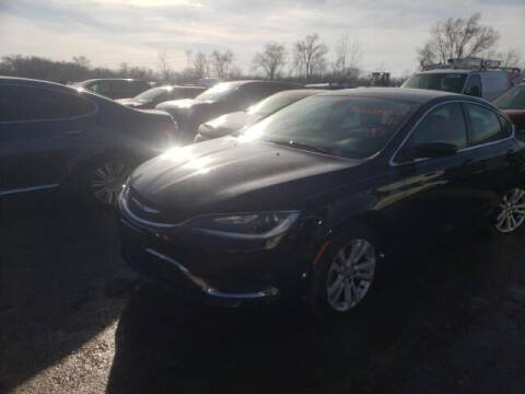 2015 Chrysler 200 for sale at Varco Motors LLC - Builders in Denison KS