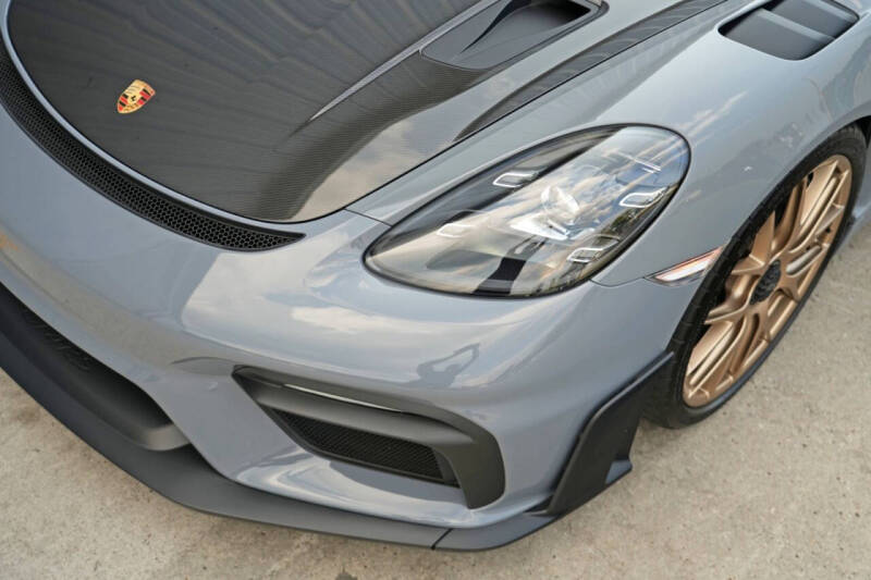 2024 Porsche 718 Cayman GT4 RS