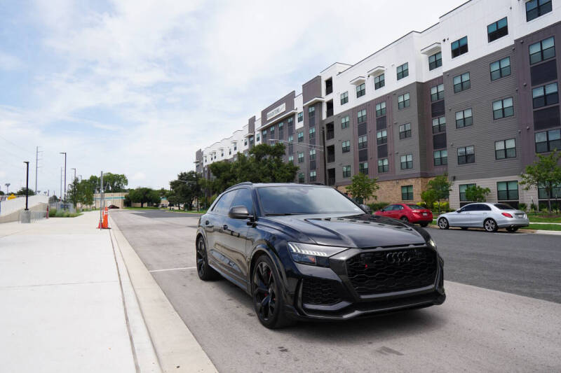 2021 Audi RS Q8 Base's photo