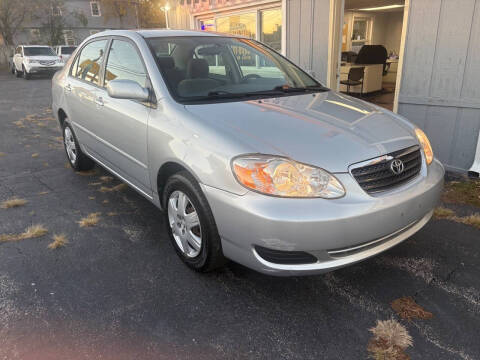 2005 Toyota Corolla LE