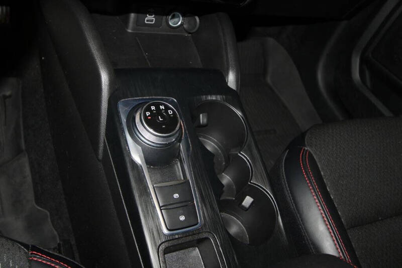 2025 Ford Escape Hybrid ST-Line