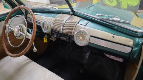 1948 Ford Super Deluxe