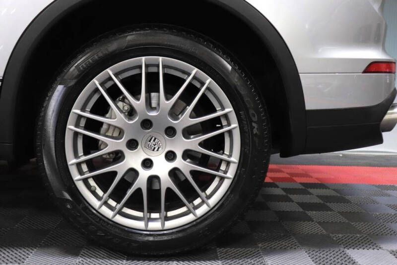 2018 Porsche Cayenne S