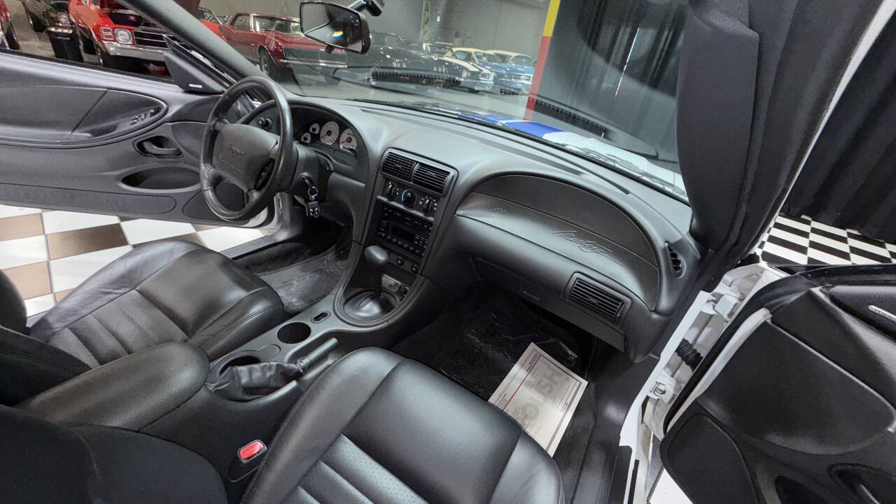 2003 Ford Mustang 51