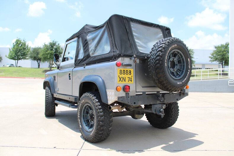 1988 Land Rover Defender