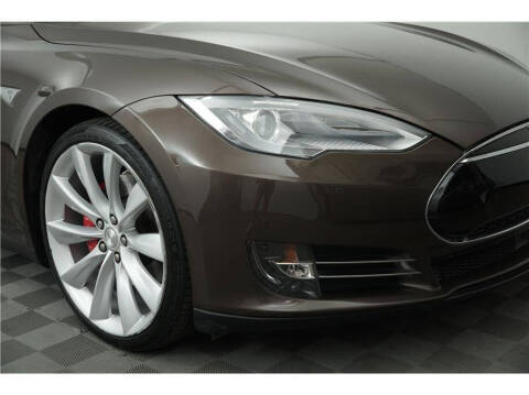 2014 Tesla Model S P85D