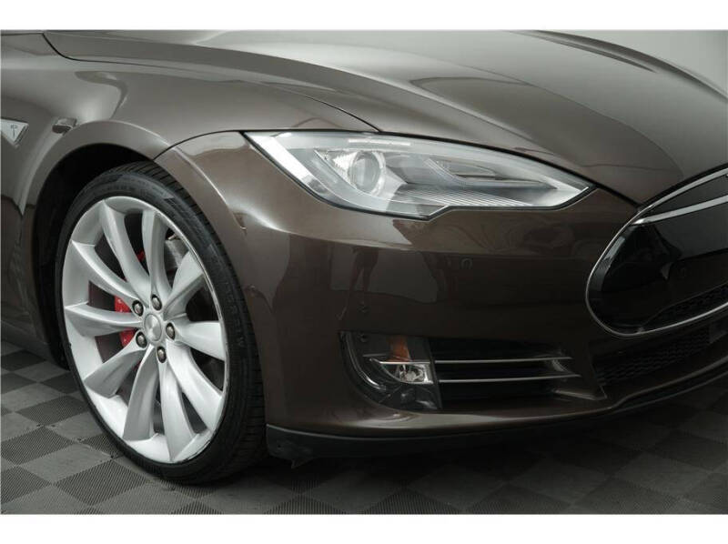 2014 Tesla Model S P85D