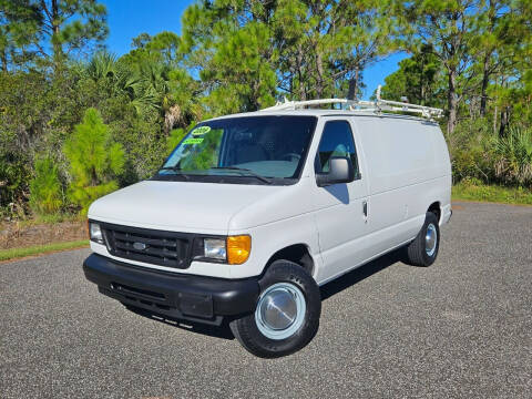 2006 Ford E-Series for sale at VICTORY LANE AUTO SALES in Port Richey FL