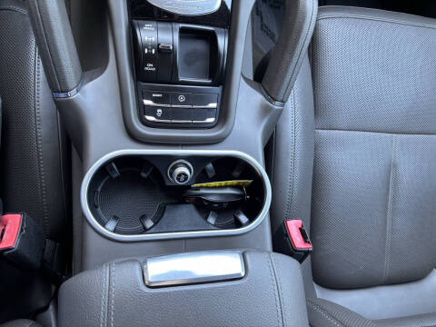 2016 Porsche Cayenne S