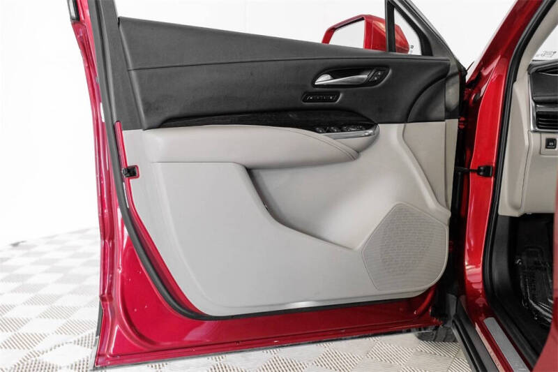 2019 Cadillac XT4 Premium Luxury