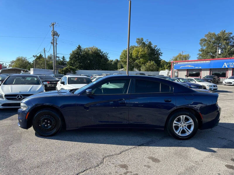 2016 Dodge Charger SE