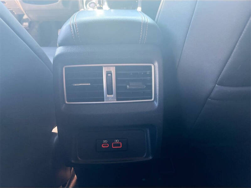 2023 Nissan Maxima 3.5 SR