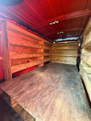 2017 GMC Savana 3500