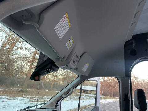 2022 Ford Transit 250