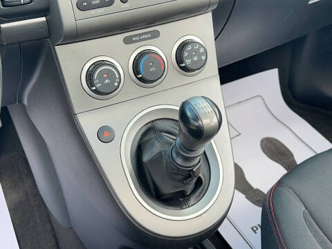 2008 Nissan Sentra SE-R Spec V