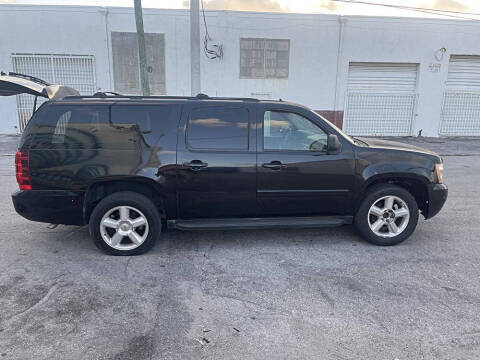 2014 Chevrolet Suburban LT