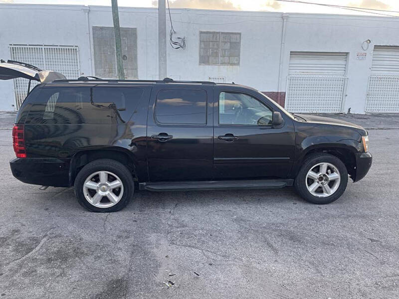 2014 Chevrolet Suburban LT