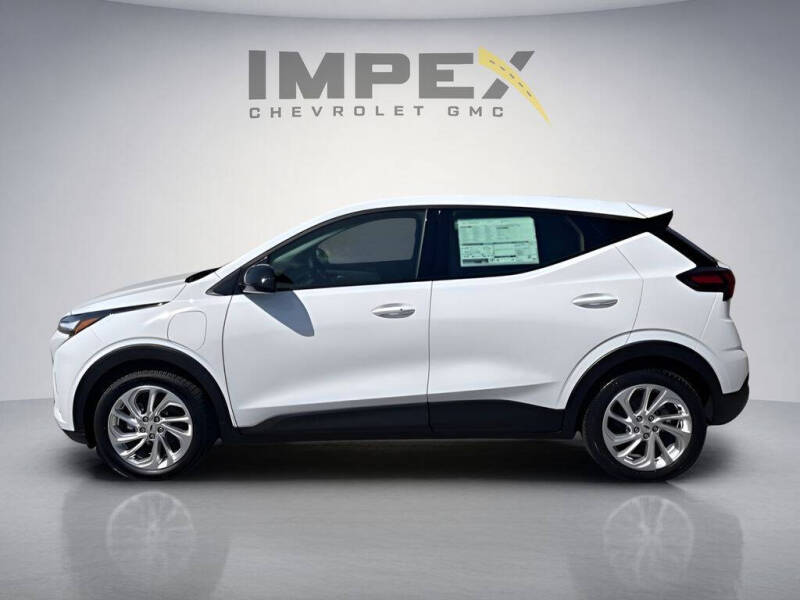 2027 Chevrolet Bolt LT