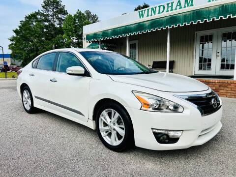 2014 Nissan Altima for sale at Windham Motors in Florence SC