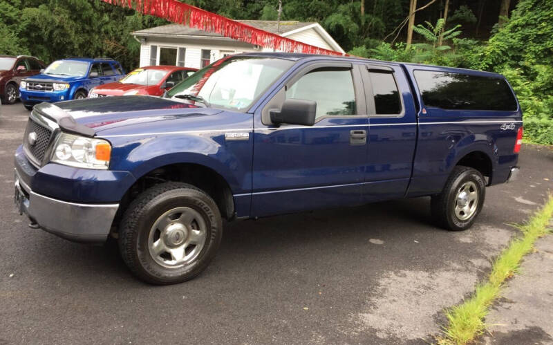 2007 Ford F-150 for sale at TOWN & COUNTRY AUTO SALES in Cumberland MD