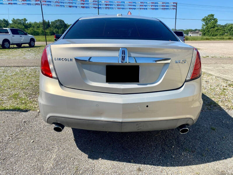 2009 Lincoln MKS