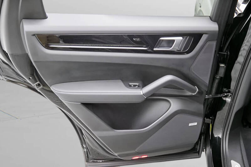 2022 Porsche Cayenne