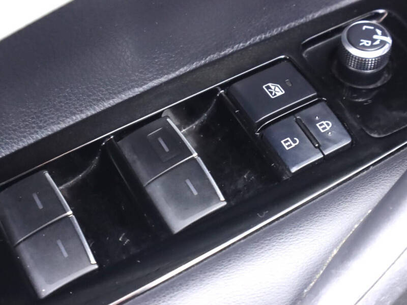 2020 Toyota Corolla Hatchback SE