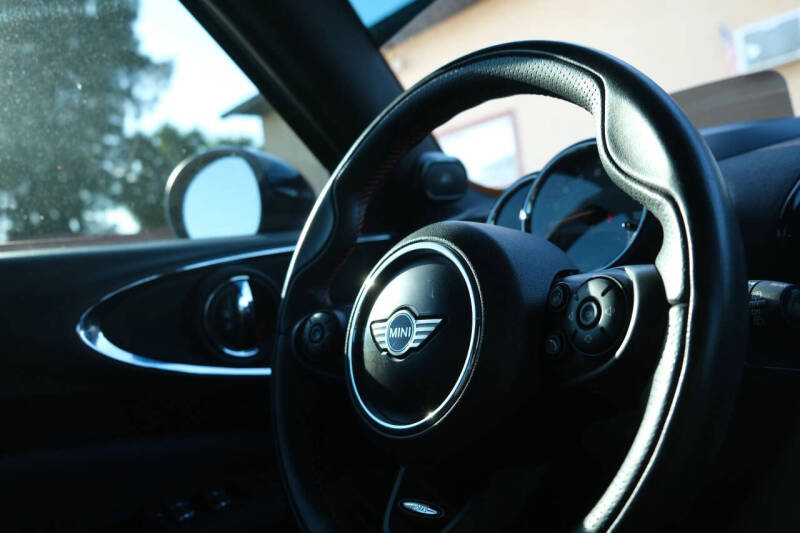 2017 MINI Clubman Cooper