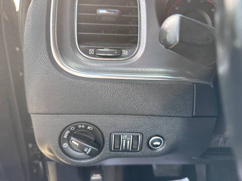 2012 Dodge Charger SE