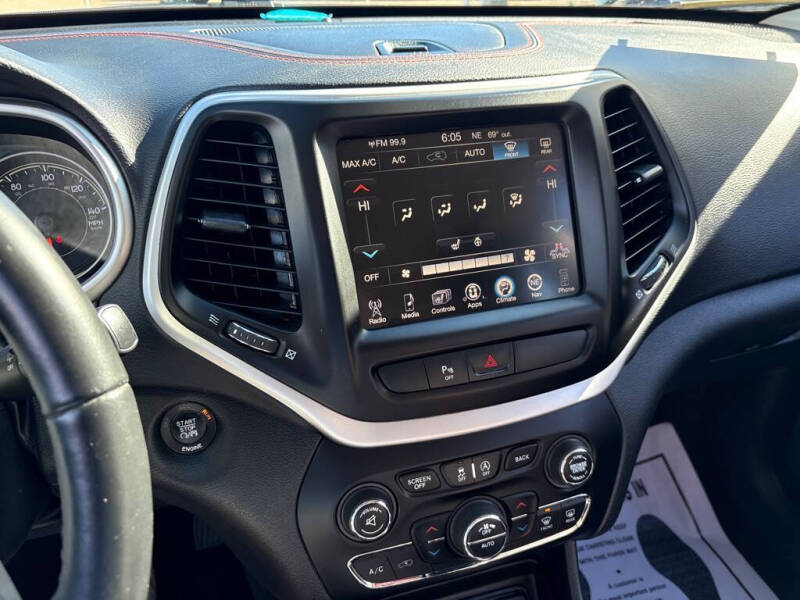 2016 Jeep Cherokee Trailhawk