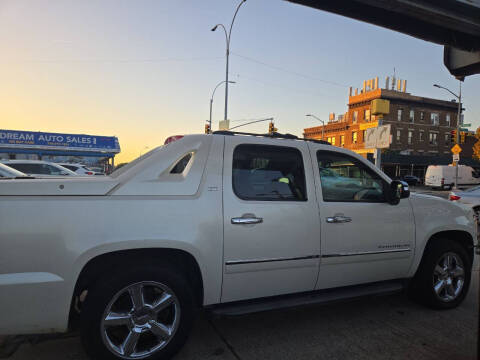 2012 Chevrolet Avalanche LTZ