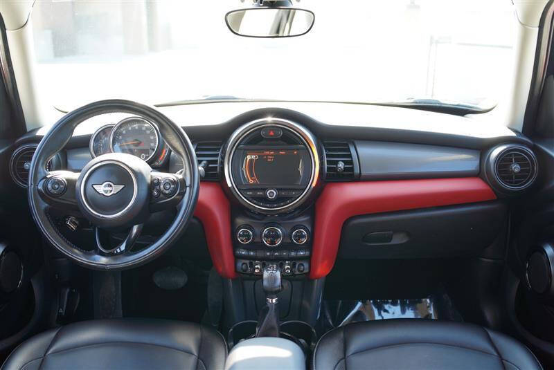 2018 MINI Hardtop 4 Door Cooper