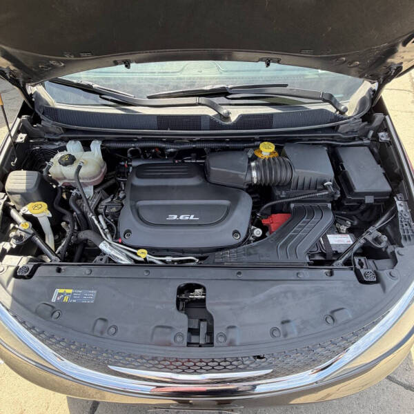 2017 Chrysler Pacifica Touring