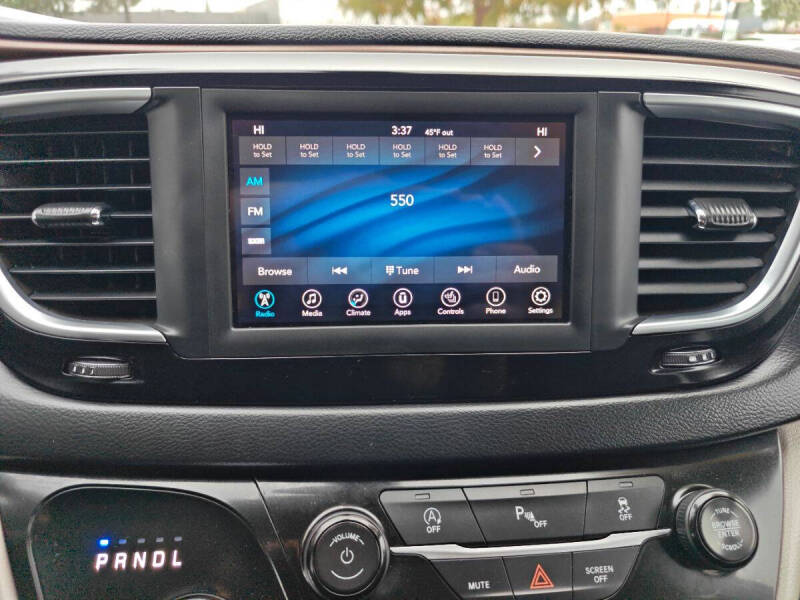 2018 Chrysler Pacifica Touring L