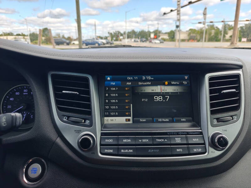 2017 Hyundai Tucson SE Plus