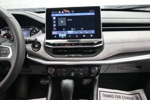 2023 Jeep Compass Sport