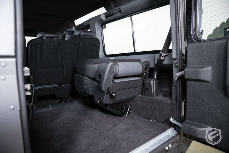 1991 Land Rover Defender