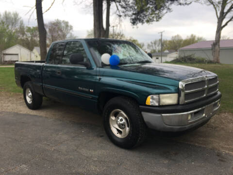 1999 Dodge Ram 1500 for sale at Antique Motors in Plymouth IN