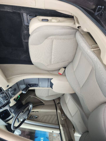 2015 Ford Taurus SEL