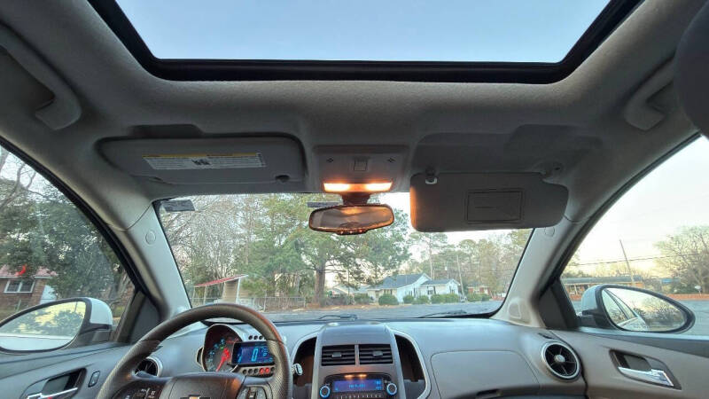 2015 Chevrolet Sonic LT Auto