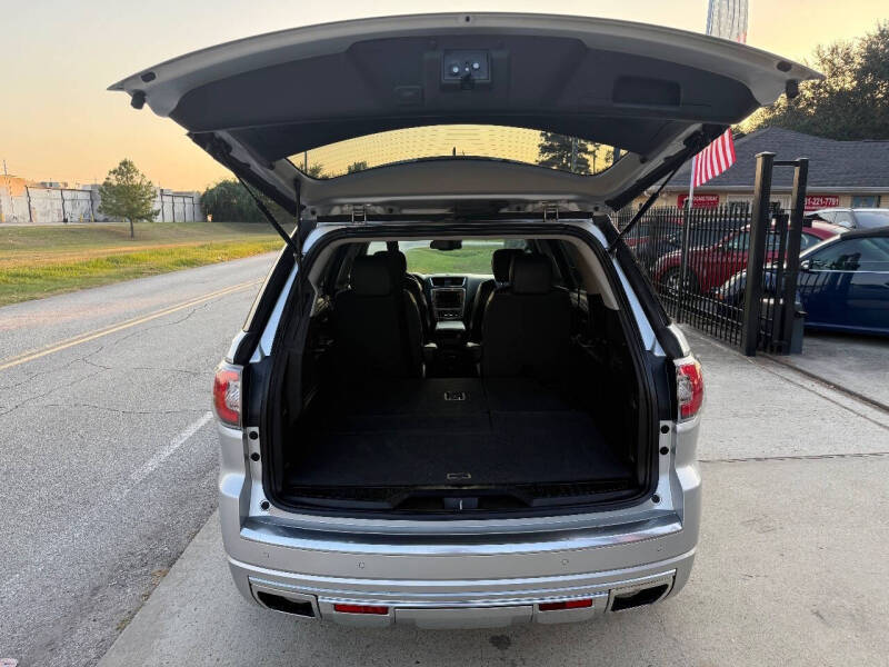 2016 GMC Acadia Denali