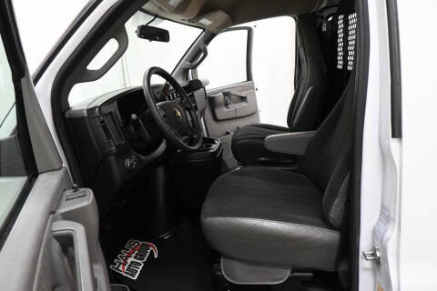 2023 Chevrolet Express 2500