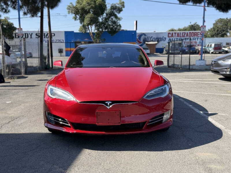 2016 Tesla Model S 90D