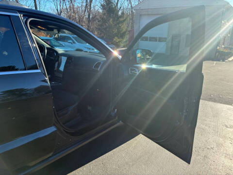 2020 Jeep Grand Cherokee Laredo E