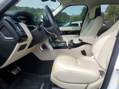 2022 Land Rover Range Rover P525 HSE Westminster Edition