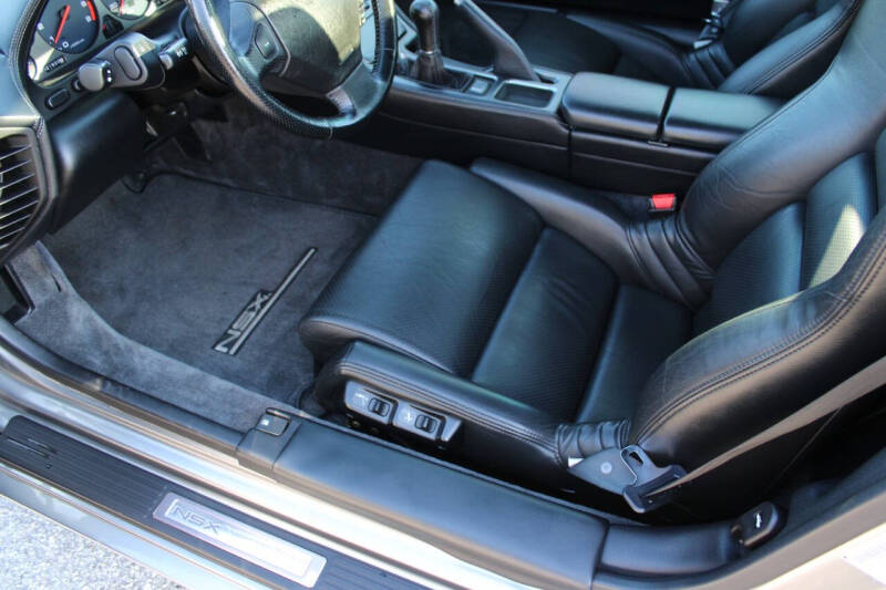 2002 Acura NSX