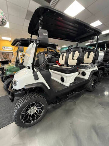 2025 Evolution Maverick D5 Plus for sale at Moke America Virginia Beach - Evolution in Virginia Beach VA